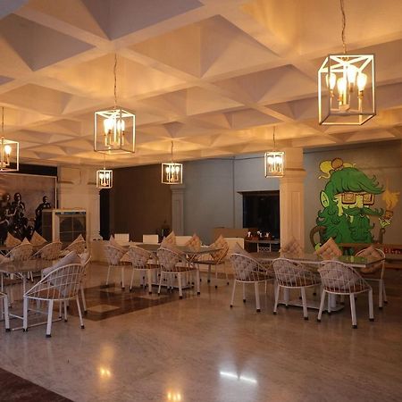 Hotel Fort28 Nagpur Eksteriør billede