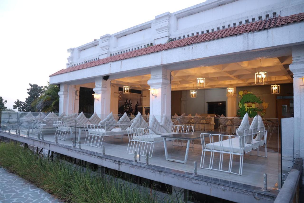 Hotel Fort28 Nagpur Eksteriør billede